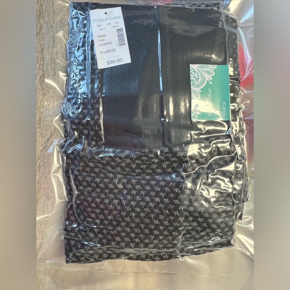 Maurices Black With Pattern Print In White. - image 6